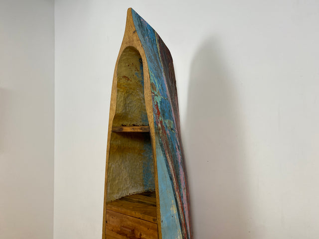 Boatwood by WMK # Einzigartiger Bücherschrank aus echtem Einbaum I ein handgefertigtes Unikat in Originalfarben I Regal Kommode Holzregal Eck Schubladen Bücher Schrank Fischer Boot Schiff Sylt Usedom