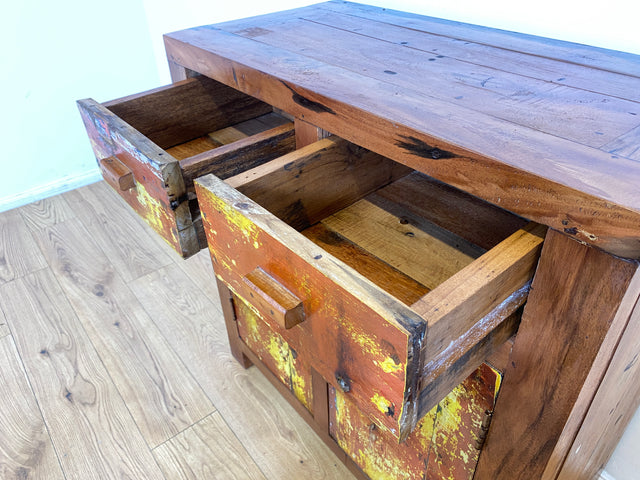 Boatwood by WMK I Besondere Kommode mit Schubladen I handgefertigt aus altem Bootsholz l ein Unikat aus massivem Teakholz I Schrank Sideboard Anrichte Wäschekommode Küchenschrank Cabinet Berlin Sylt