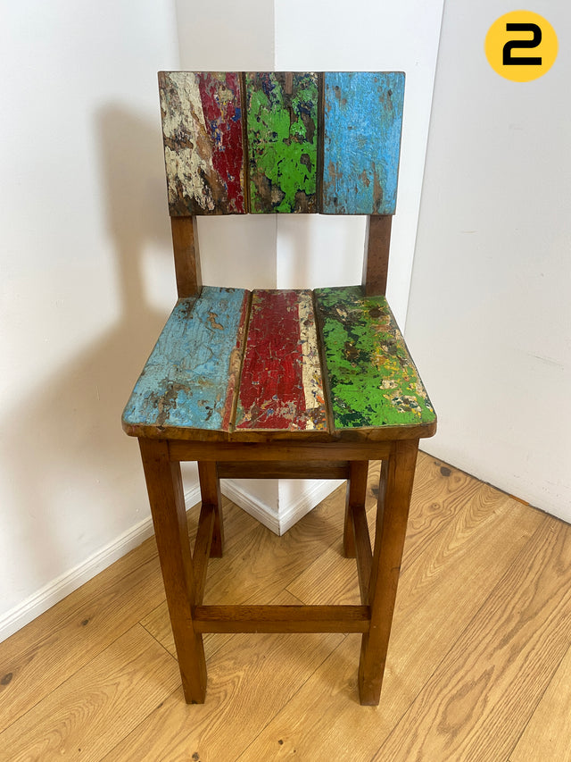 Boatwood by WMK I 1/3 Schöner bunter Barhocker I ein handmade Unikat aus altem Bootsholz l Teakholz massiv I Hocker Sitzhocker Küchenstuhl Holzstuhl Stuhl Bar Stool Hausbar Gastro Berlin Rostock Sylt