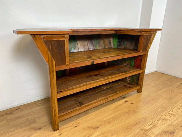 Boatwood by WMK I Einzigartige Bar aus altem Bootsholz I handgefertigtes Unikat in Originalfarben der Boote I Teakholz massiv I Hausbar Theke Cafe Bar Strand Beach Gastro Hotel Möbel Berlin Sylt Usedo