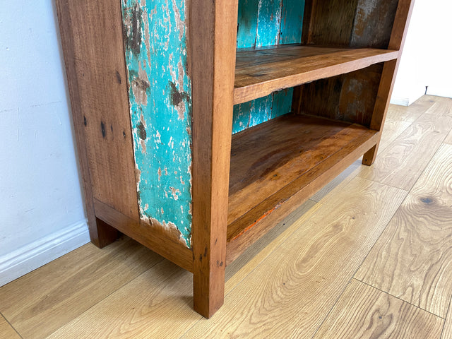 Boatwood by WMK I Wunderschönes Bücherregal mit Schubladen I Handmade Unikat aus altem Bootsholz I Teakholz massiv I Holzregal Regal Küchenregal Bücherschrank Raumtrenner Bootsmöbel Berlin Jena Usedom