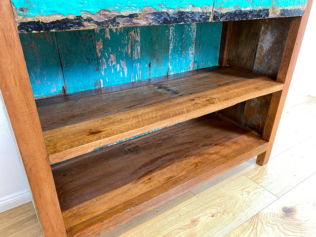 Boatwood by WMK I Wunderschönes Bücherregal mit Schubladen I Handmade Unikat aus altem Bootsholz I Teakholz massiv I Holzregal Regal Küchenregal Bücherschrank Raumtrenner Bootsmöbel Berlin Jena Usedom