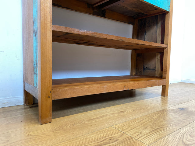 Boatwood by WMK I Nachhaltiges handgefertigtes Bücherregal aus altem Bootsholz I Teakholz massiv I Bücherschrank Regal Highboard Holzregal Küchenregal Raumtrenner Loft Bootsmöbel I Berlin Rostock Köln