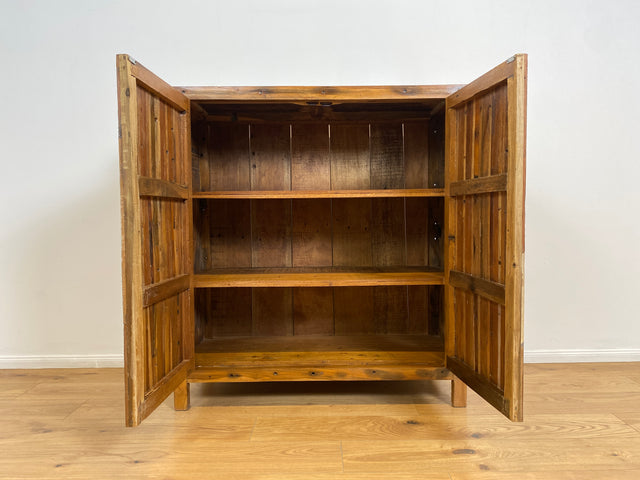 Boatwood by WMK # Besonders schöner Schrank aus altem Bootsholz, ein handgefertigtes Unikat aus massivem Teakholz # Highboard Kleiderschrank Wäscheschrank Sideboard Kommode Wäschekommode Bootsmöbel