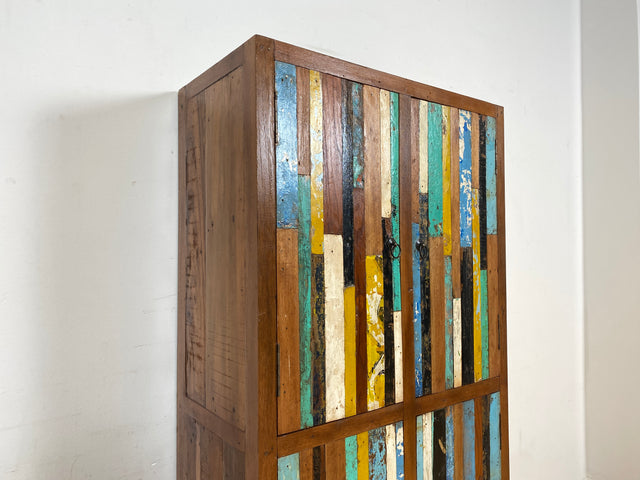 Boatwood by WMK I Einzigartiger Schrank aus altem Bootsholz I handgefertigtes Unikat I Teakholz massiv I Highboard Kleiderschrank Wäscheschrank Sideboard Kommode Schuhschrank Berlin Flensburg Hamburg