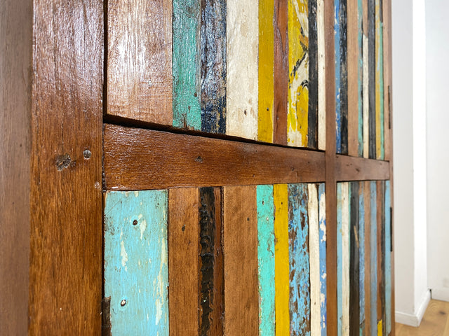 Boatwood by WMK I Einzigartiger Schrank aus altem Bootsholz I handgefertigtes Unikat I Teakholz massiv I Highboard Kleiderschrank Wäscheschrank Sideboard Kommode Schuhschrank Berlin Flensburg Hamburg