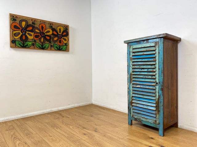 Boatwood by WMK I Besonderer Schrank aus altem Bootsholz in meeresblauer Originalfarbe mit Lamellentür I handgefertigtes Unikat I Highboard Küchenschrank Schuhschrank Bücherschrank Wäscheschank Loft