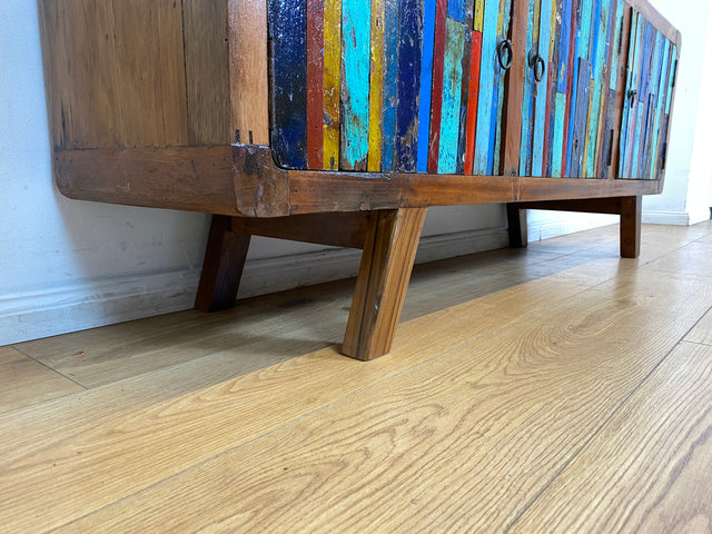 Boatwood by WMK I Detailreiches Sideboard handgefertigt aus altem Bootsholz I Teakholz massiv I Kommode TV Lowboard Board Bank Schuhschrank Anrichte Bootsmöbel Treibholz I Berlin Rostock Frankfurt