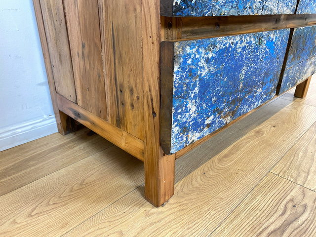 Boatwood by WMK I Besonders schönes Sideboard mit Schubladen in Blau I handmade Unikat aus altem Bootsholz I Teakholz massiv I Wäschekommode Schuladenkommode Lowboard Kommode TV Berlin Passau Rostock