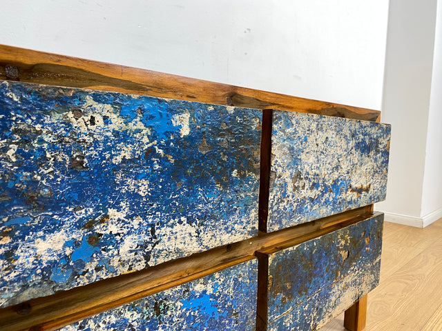 Boatwood by WMK I Besonders schönes Sideboard mit Schubladen in Blau I handmade Unikat aus altem Bootsholz I Teakholz massiv I Wäschekommode Schuladenkommode Lowboard Kommode TV Berlin Passau Rostock