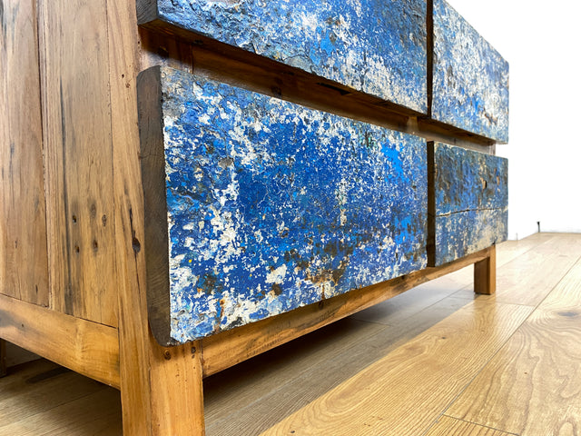 Boatwood by WMK I Besonders schönes Sideboard mit Schubladen in Blau I handmade Unikat aus altem Bootsholz I Teakholz massiv I Wäschekommode Schuladenkommode Lowboard Kommode TV Berlin Passau Rostock