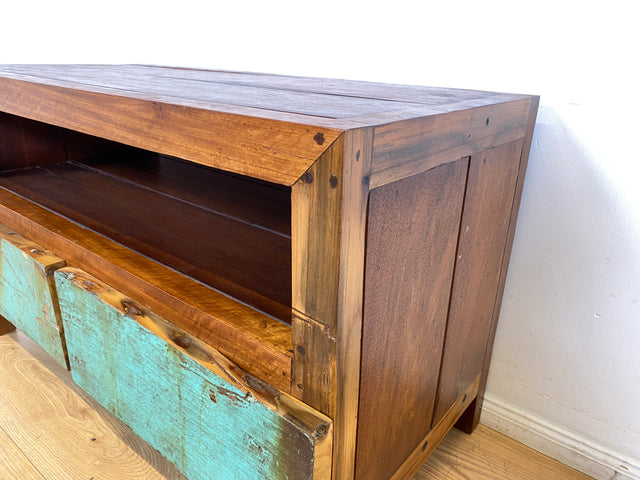 Boatwood by WMK I Besonders TV Lowboard mit Schubladen in Meeresblau I handgefertigtes Unikat aus altem Bootsholz I Teakholz massiv I Sideboard Kommode Bank Rack Fernsehkommode Berlin Augsburg Hamburg