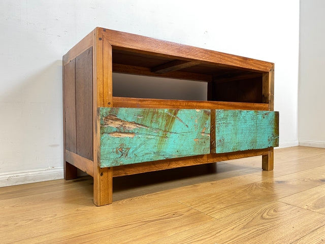 Boatwood by WMK I Besonders TV Lowboard mit Schubladen in Meeresblau I handgefertigtes Unikat aus altem Bootsholz I Teakholz massiv I Sideboard Kommode Bank Rack Fernsehkommode Berlin Augsburg Hamburg