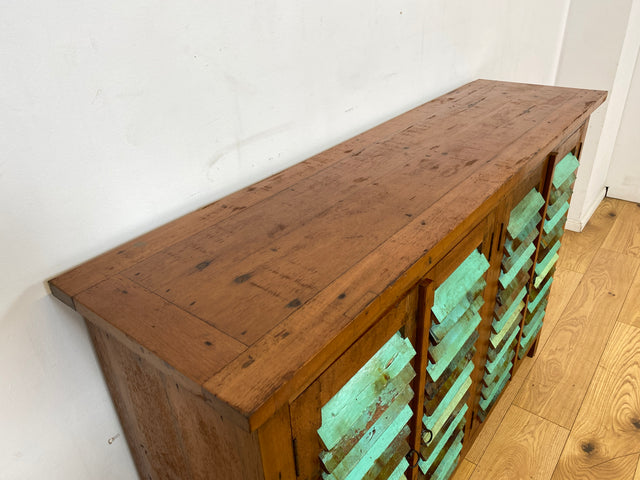 Originelles Highboard handgefertigt aus altem Bootsholz mit Lamellen Türen I Schrank Sideboard Kommode Anrichte Küchenschrank Schuhschrank Flurkommode Flurschrank I