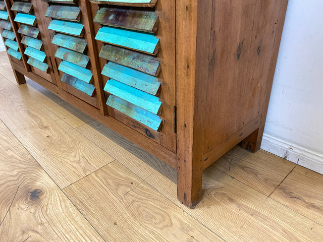 Originelles Highboard handgefertigt aus altem Bootsholz mit Lamellen Türen I Schrank Sideboard Kommode Anrichte Küchenschrank Schuhschrank Flurkommode Flurschrank I