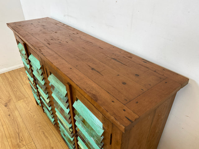 Originelles Highboard handgefertigt aus altem Bootsholz mit Lamellen Türen I Schrank Sideboard Kommode Anrichte Küchenschrank Schuhschrank Flurkommode Flurschrank I