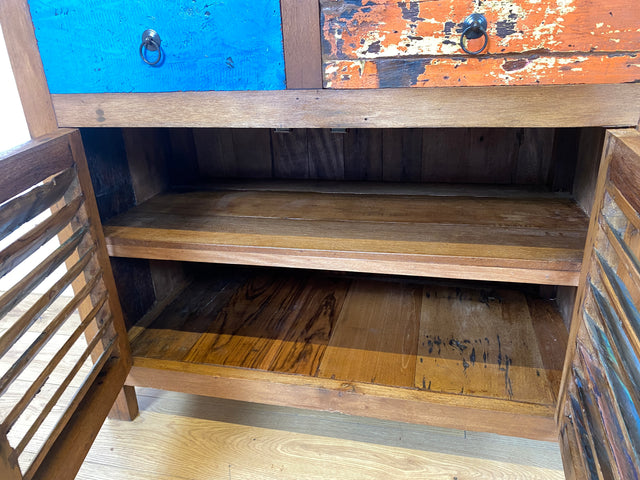 Besondere Anrichte handgefertigt aus altem Bootsholz mit Lamellen Türen & Schubladen I Teakholz I Schrank Sideboard Kommode Büfett Küchenschrank Wäscheschrank I