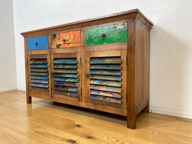 Besondere Anrichte handgefertigt aus altem Bootsholz mit Lamellen Türen & Schubladen I Teakholz I Schrank Sideboard Kommode Büfett Küchenschrank Wäscheschrank I