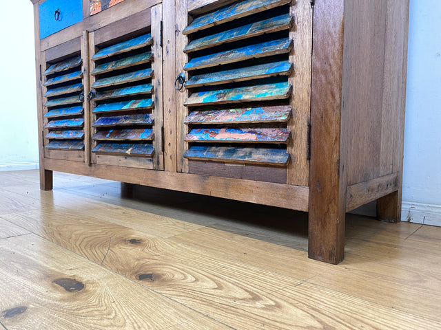 Besondere Anrichte handgefertigt aus altem Bootsholz mit Lamellen Türen & Schubladen I Teakholz I Schrank Sideboard Kommode Büfett Küchenschrank Wäscheschrank I