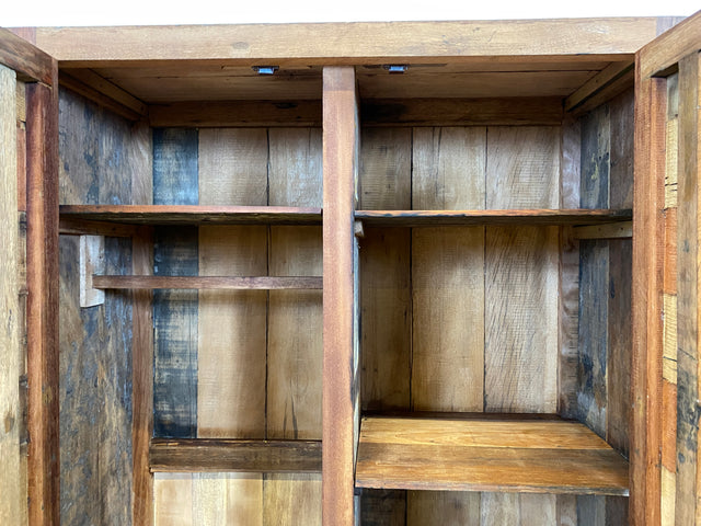 Bunterschöner Kleiderschrank handgefertigt aus altem Bootsholz in Originalfarben I Teakholz massiv I Schrank Schlafzimmerschrank Wäscheschrank Flurschrank I