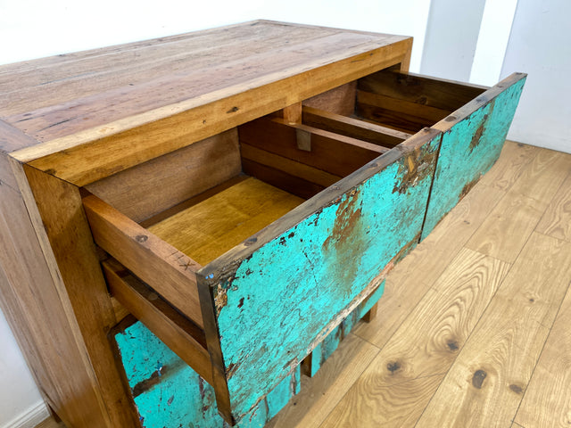 Boatwood by WMK I Wunderschöne handgefertigte Kommode aus altem Bootsholz in in tollem Meerestürkis