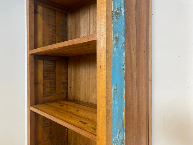 Schöner hoher Bücherschrank handgefertigt aus altem Bootsholz mit Schubladen I Regal Bücherregal Highboard Schrank Holzregal Küchenregal Küchenschrank I