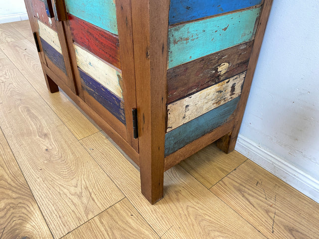 Detailreiche Kommode handgefertigt aus altem Bootsholz in Originalfarben I Sideboard Wäschekommode Flurkommode Schuhschrank Schuhkommode Badschrank Teakholz I