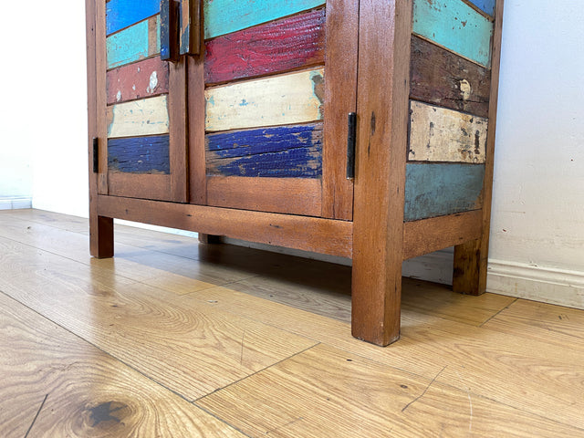 Detailreiche Kommode handgefertigt aus altem Bootsholz in Originalfarben I Sideboard Wäschekommode Flurkommode Schuhschrank Schuhkommode Badschrank Teakholz I