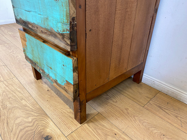 Boatwood by WMK I Besondere Kommode handgefertigt aus altem Bootsholz in Originalfarbe mit Schubladen