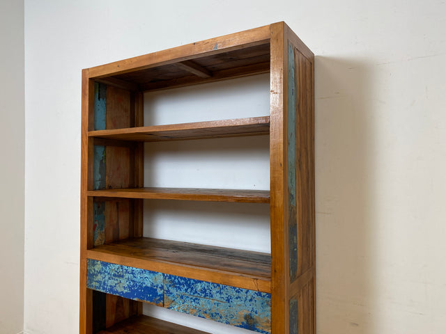 Boatwood by WMK I Handgefertigtes Regal aus altem Bootsholz in Originalfarbe I Teakholz I Holzregal Bücherschrank Bücheregal Highboard Küchenregal Raumtrenner Loft Bootsmöbel I Berlin Bochum Leipzig
