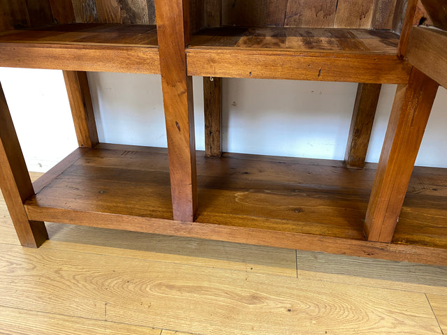 Außergewöhnlicher Schrank handgefertigt aus altem Bootsholz mit Lamellen Türen I Highboard Sideboard Kommode Anrichte Küchenschrank Flurkommode Flurschrank I