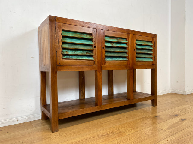 Außergewöhnlicher Schrank handgefertigt aus altem Bootsholz mit Lamellen Türen I Highboard Sideboard Kommode Anrichte Küchenschrank Flurkommode Flurschrank I