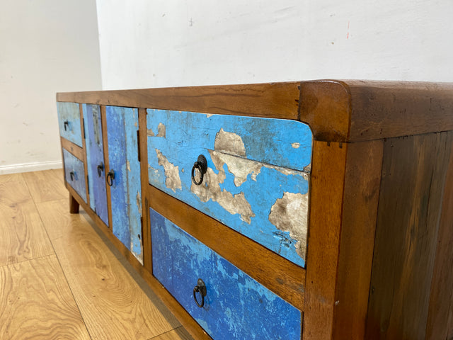 Formschönes Sideboard handgefertigt aus altem Bootsholz in Originalfarben mit Schubladen I Teakholz massiv I Kommode TV Lowboard Fernsehkommode Bank Bootsmöbel I