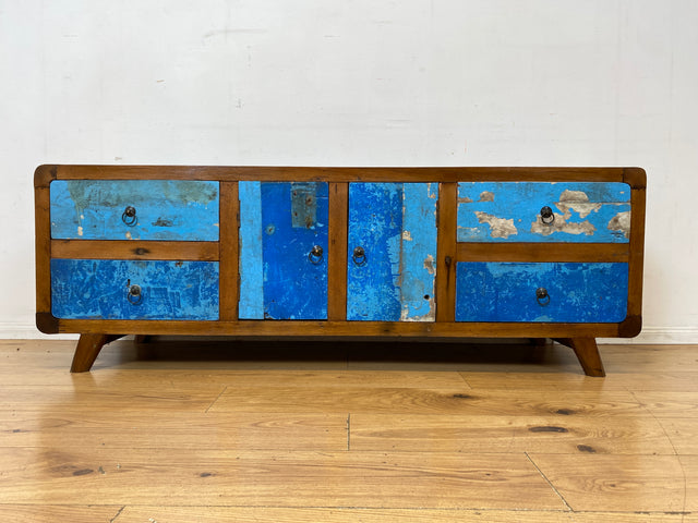 Formschönes Sideboard handgefertigt aus altem Bootsholz in Originalfarben mit Schubladen I Teakholz massiv I Kommode TV Lowboard Fernsehkommode Bank Bootsmöbel I