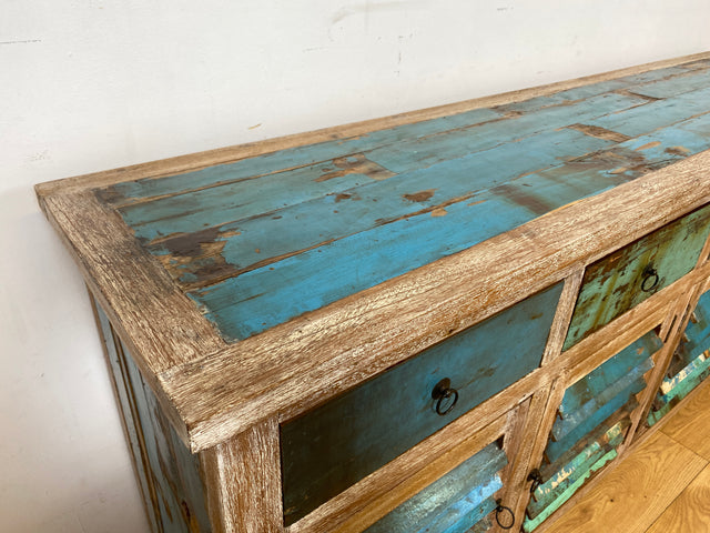Einzigartiges handgefertigtes Sideboard aus altem Bootsholz in Originalfarben mit Schubladen und Lamellen Türen I Schrank Anrichte Kommode Küchenschrank Büfett I