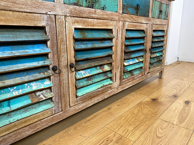 Einzigartiges handgefertigtes Sideboard aus altem Bootsholz in Originalfarben mit Schubladen und Lamellen Türen I Schrank Anrichte Kommode Küchenschrank Büfett I
