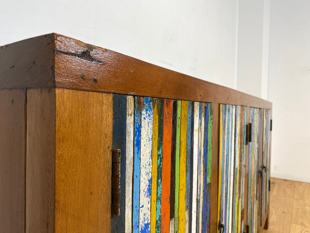 Boatwood by WMK I Einzigartiges Sideboard handgefertigt aus altem Bootsholz I Patchwork in Originalfarben I Teakholz I Kommode TV-Lowboard Schrank Anrichte TV-Bank Bootsmöbel I Berlin Rostock Hamburg