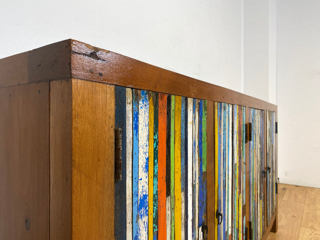 Boatwood by WMK I Einzigartiges Sideboard handgefertigt aus altem Bootsholz I Patchwork in Originalfarben I Teakholz I Kommode TV-Lowboard Schrank Anrichte TV-Bank Bootsmöbel I Berlin Rostock Hamburg