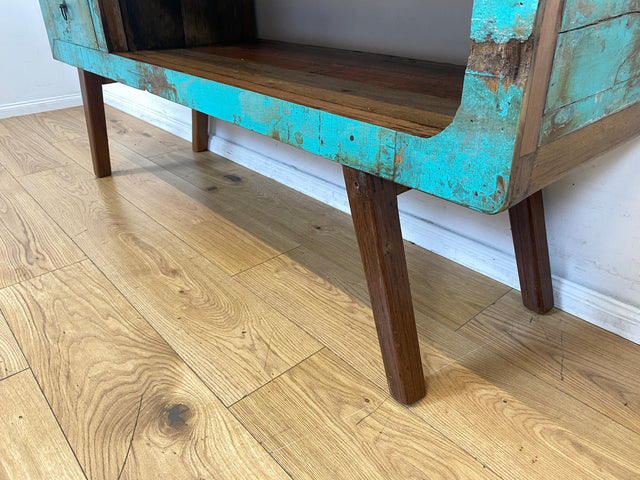 Besonders schönes Sideboard handgefertigt aus altem Bootsholz in Originalfarben mit Schublade I TV-Lowboard Lowboard Kommode Fernsehkommode TV Bank Rack I