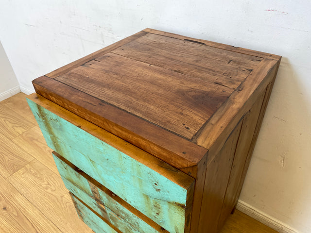 Boatwood by WMK I Türkise Kommode handgefertigt aus altem Bootsholz in Originalfarbe mit Schubladen