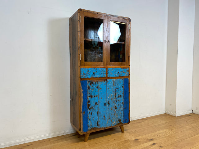 Formschöne Vitrine handgefertigt aus altem Bootsholz mit Schubladen I Schrank Highboard Bücherschrank Büchervitrine Geschirrschrank Küchenschrank Treibholz I
