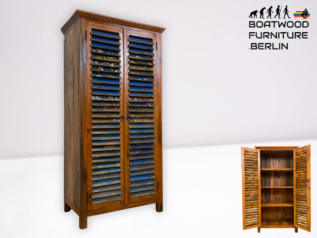 Sehr schöner Wäscheschrank handgefertigt aus altem Bootsholz in Originalfarben mit Lamellen Türen I Schrank Kleiderschrank Flurschrank Highboard Bücherschrank I