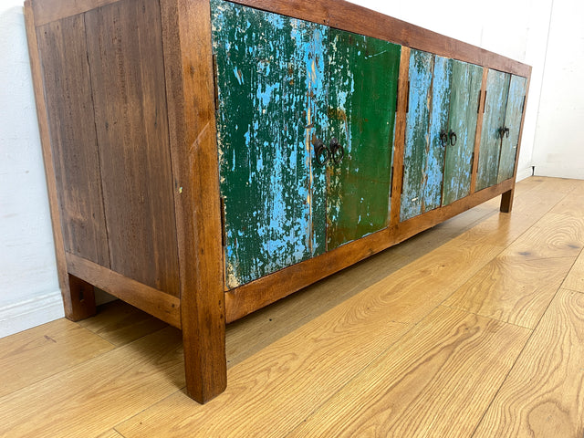 Sehr schönes Lowboard handgefertigt aus altem Bootsholz in Originalfarbe I Teakholz massiv I Sideboard Kommode Fernsehschrank TV Bank Industrial Design I