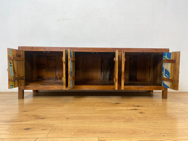 Sehr schönes Lowboard handgefertigt aus altem Bootsholz in Originalfarbe I Teakholz massiv I Sideboard Kommode Fernsehschrank TV Bank Industrial Design I