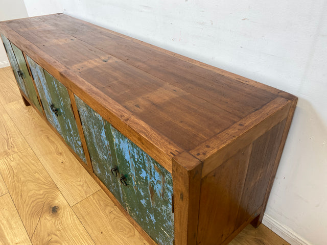 Sehr schönes Lowboard handgefertigt aus altem Bootsholz in Originalfarbe I Teakholz massiv I Sideboard Kommode Fernsehschrank TV Bank Industrial Design I