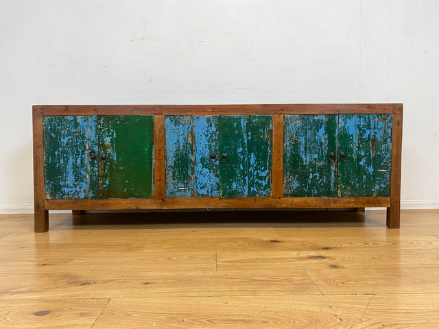 Sehr schönes Lowboard handgefertigt aus altem Bootsholz in Originalfarbe I Teakholz massiv I Sideboard Kommode Fernsehschrank TV Bank Industrial Design I