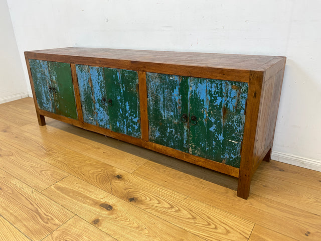 Sehr schönes Lowboard handgefertigt aus altem Bootsholz in Originalfarbe I Teakholz massiv I Sideboard Kommode Fernsehschrank TV Bank Industrial Design I