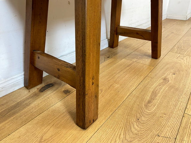 Schöne und nachhaltige 75cm lange Sitzbank aus altem Bootsholz in Originalfarben I Teakholz massiv I In & Outdoor I Bank Holzbank Bench Hocker Küchenbank Gartenbank I