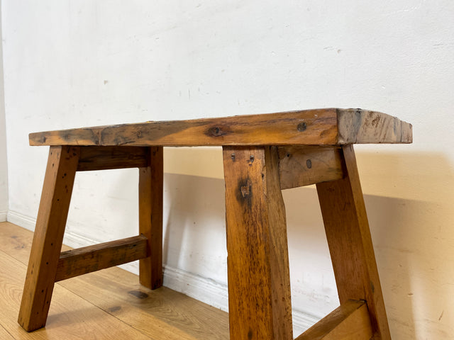Schöne und nachhaltige 75cm lange Sitzbank aus altem Bootsholz in Originalfarben I Teakholz massiv I In & Outdoor I Bank Holzbank Bench Hocker Küchenbank Gartenbank I