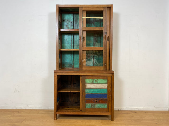 Einzigartige Vitrine aus altem Bootsholz in Originalfarben mit Schiebetüren I Glasvitrine Geschirrschrank Küchenschrank Büchervitrine Bücherschrank Highboard I